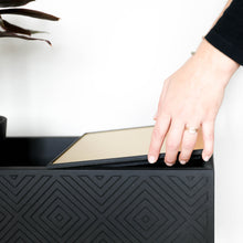 Lade das Bild in den Galerie-Viewer, mali the tray (Holztablett)