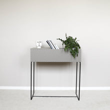 Lade das Bild in den Galerie-Viewer, mali the tray (Holztablett)